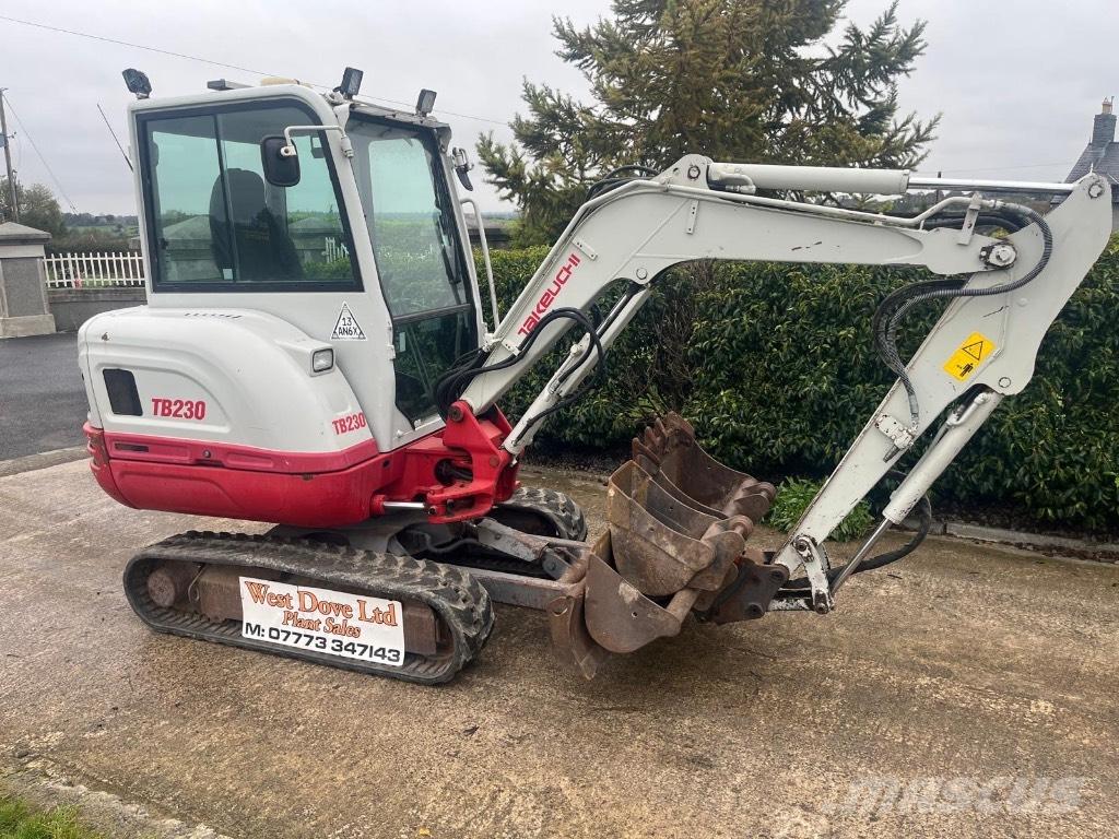 Takeuchi TB 230 Miniescavadeiras