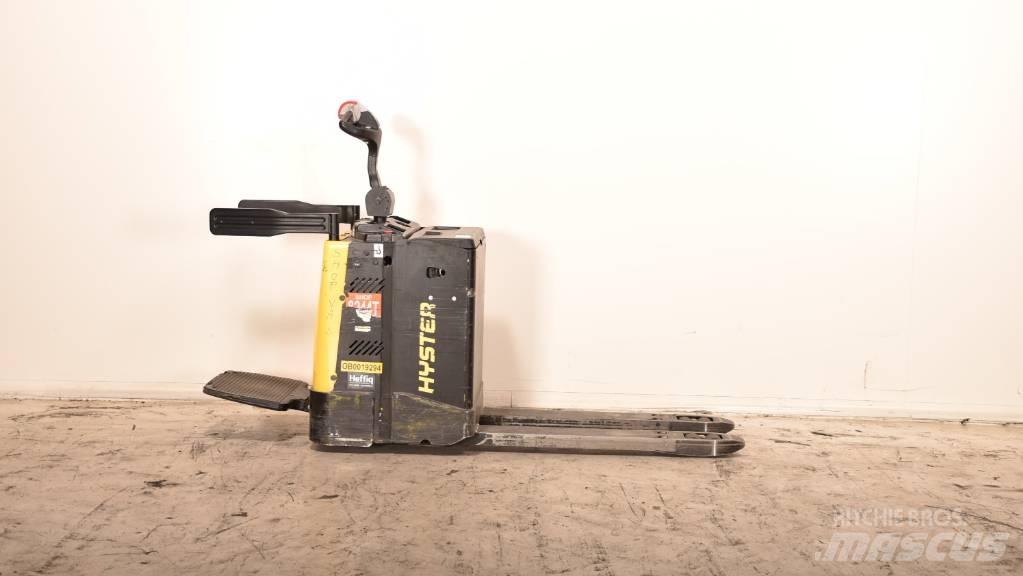 Hyster P 2.0 S Porta-paletes com plataforma