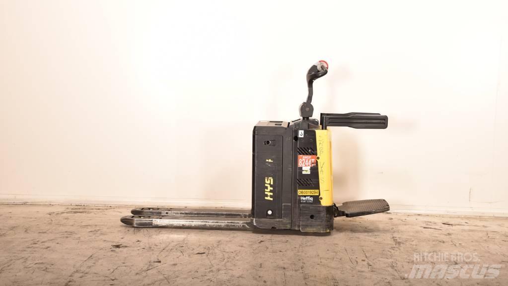 Hyster P 2.0 S Porta-paletes com plataforma