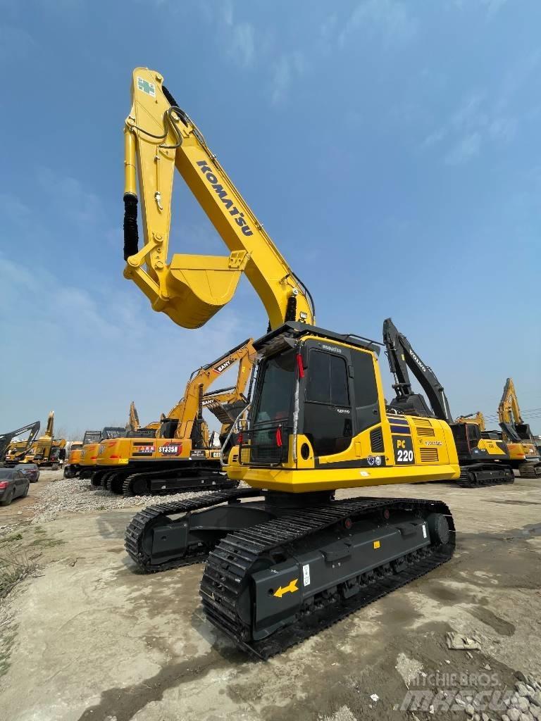 Komatsu PC 220 Escavadeiras de esteiras