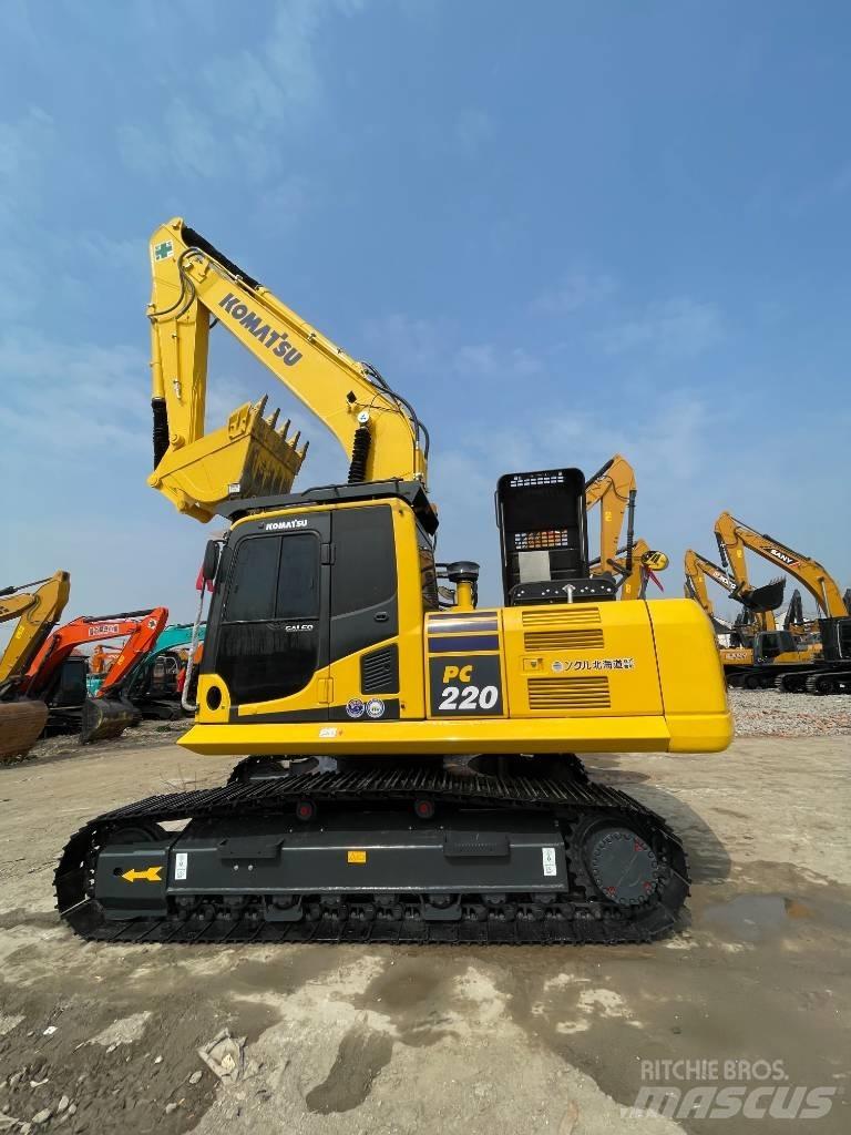 Komatsu PC 220 Escavadeiras de esteiras