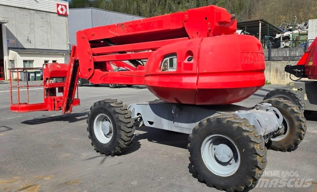 Manitou 160 ATJ Elevadores braços articulados