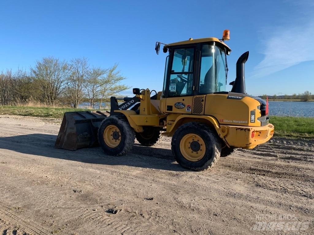 Volvo L 30 G Carregadeiras de rodas