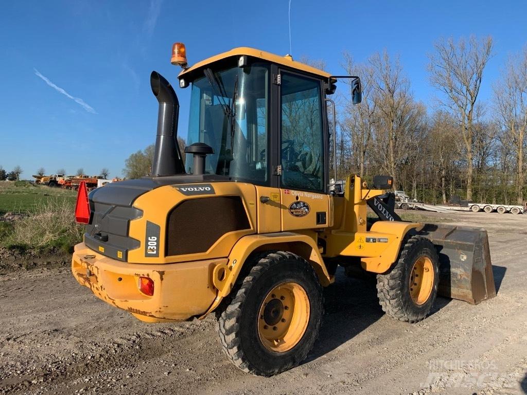 Volvo L 30 G Carregadeiras de rodas