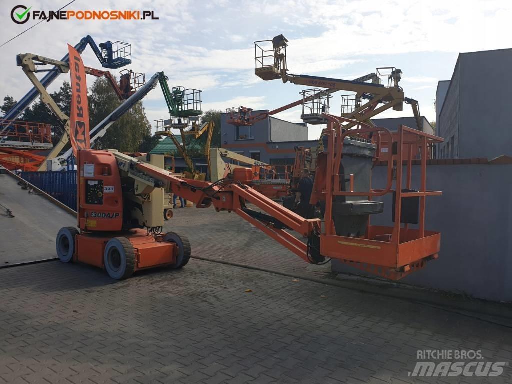 JLG E 300 AJP Elevadores braços articulados