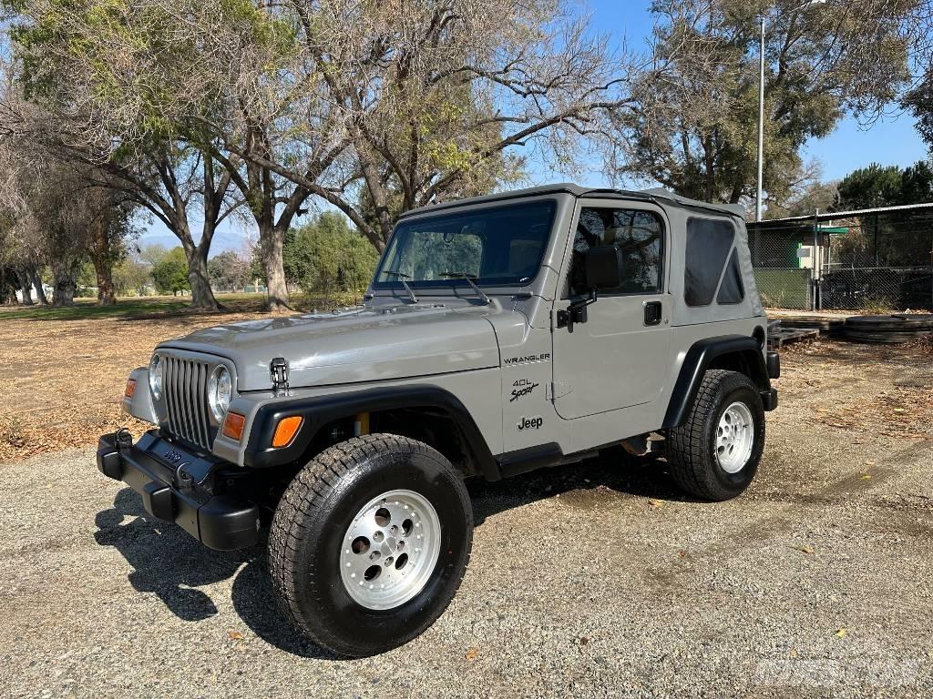 Jeep Wrangler Sport Automóvel