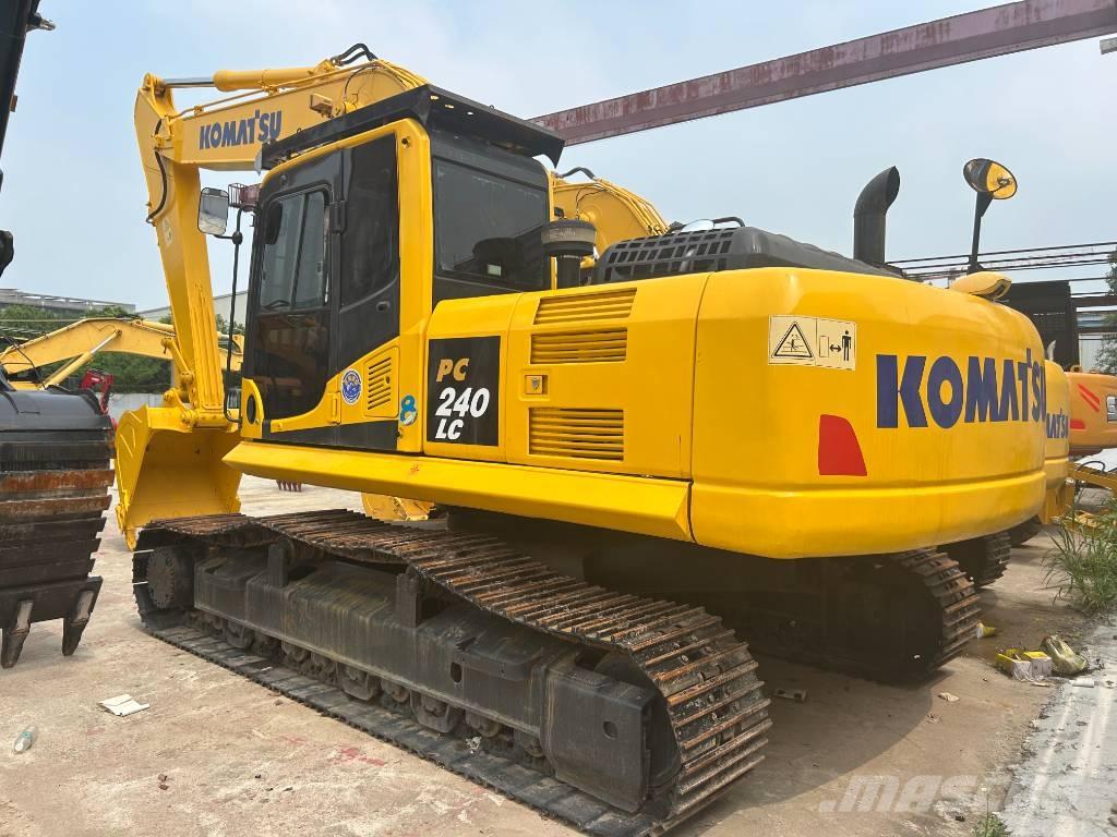 Komatsu PC240LC-8 Escavadeiras de esteiras