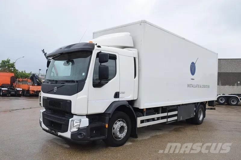Volvo FE 250 Caminhões de caixa fechada