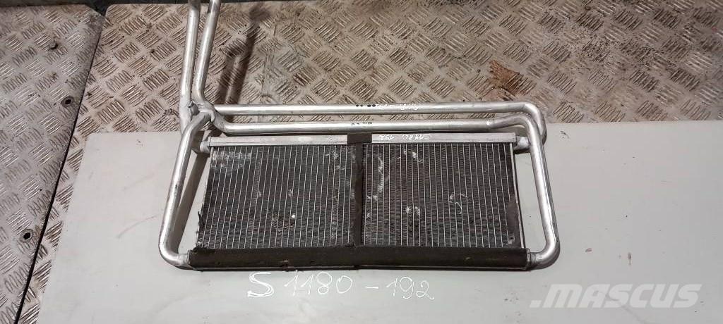 Scania R 440.     1772717 Radiadores camiões e carrinhas