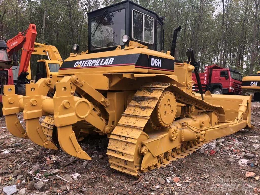 CAT D6H Dozers - Tratores rastos