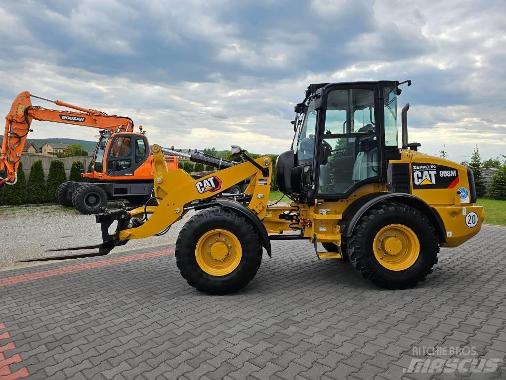 CAT 908 M Carregadeiras de rodas
