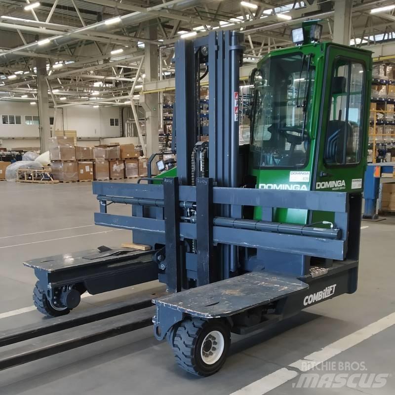 Combilift C 4000 L Empilhadores de 4 vias