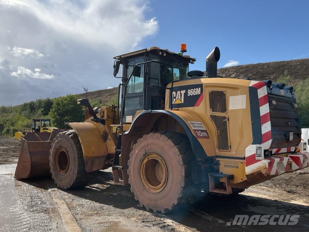 CAT 966 M Carregadeiras de rodas