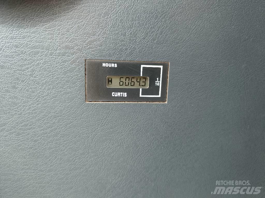 Hyundai R 145 Escavadeiras de esteiras