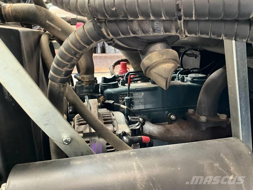 Kubota RT 260-2 Carregadeiras de rodas