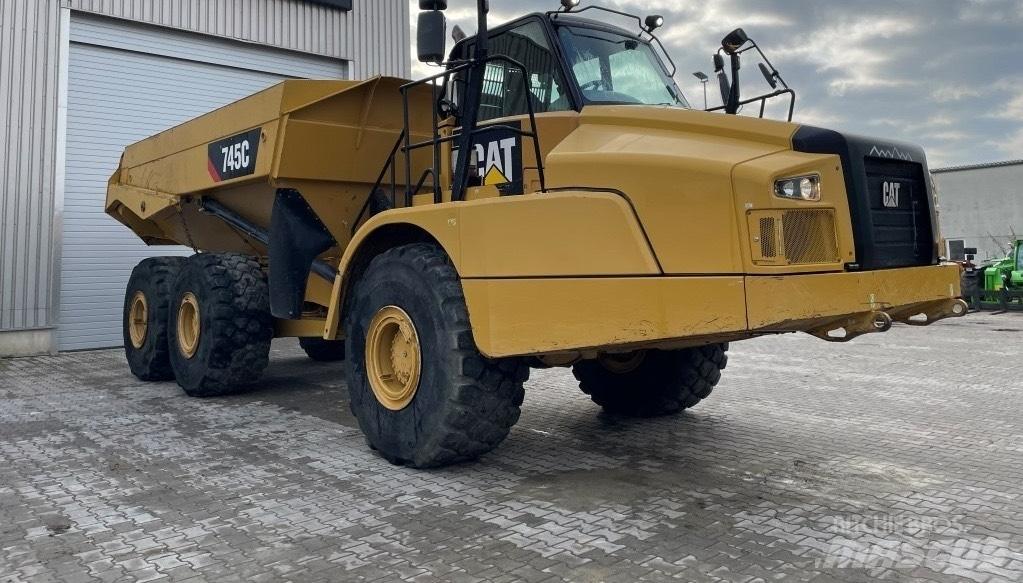 CAT 745 C Caminhões articulados