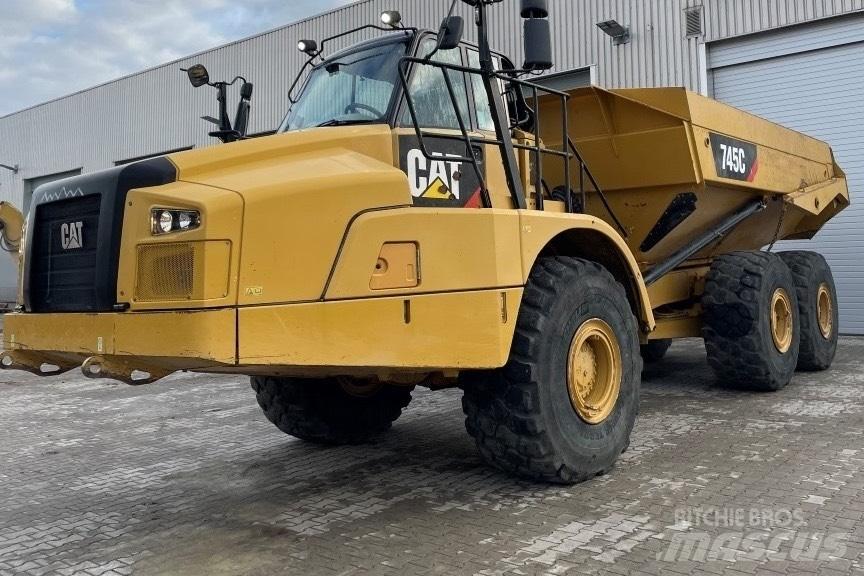 CAT 745 C Caminhões articulados