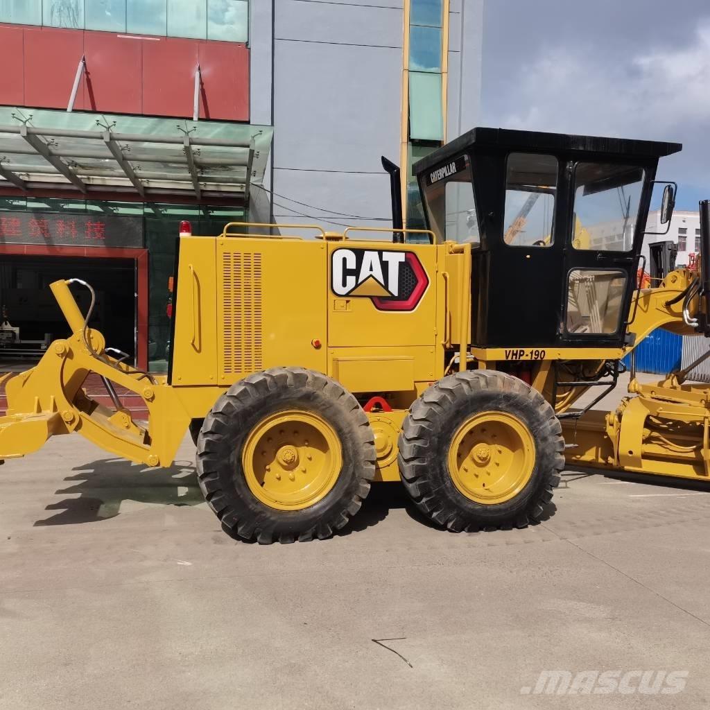 CAT 140k Motoniveladoras