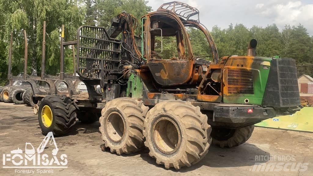 John Deere 1110 E Transmissăo