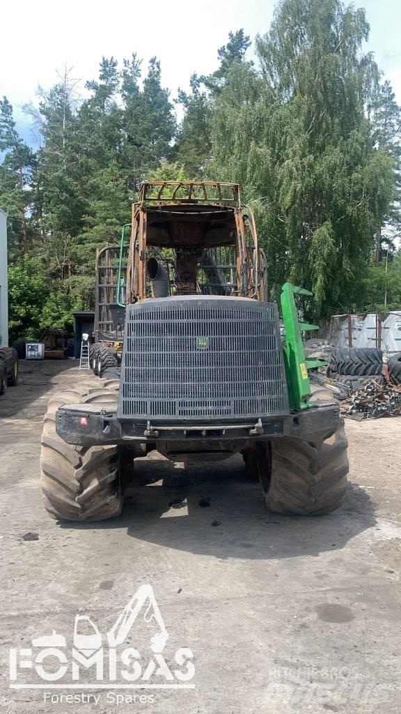 John Deere 1110 E Transmissăo