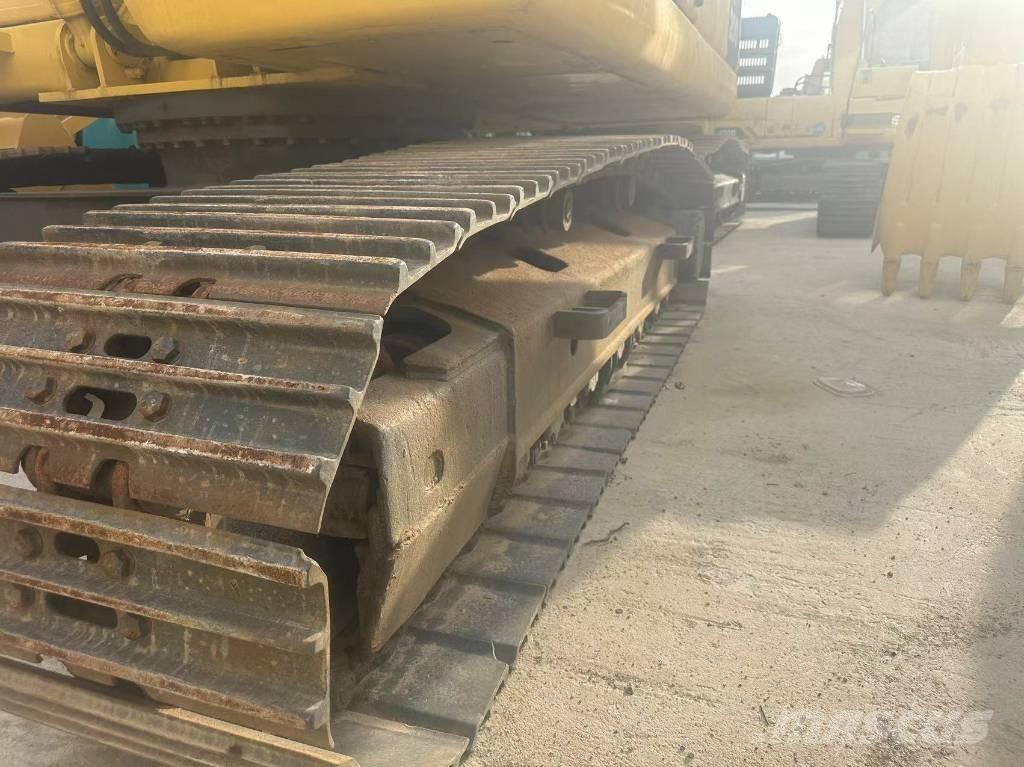 Komatsu PC 200 LC-7 Escavadeiras de esteiras