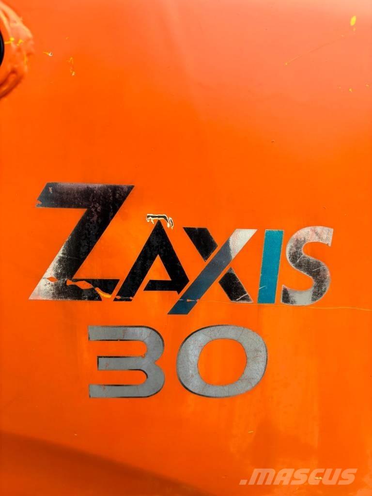 Hitachi ZX 30 Miniescavadeiras