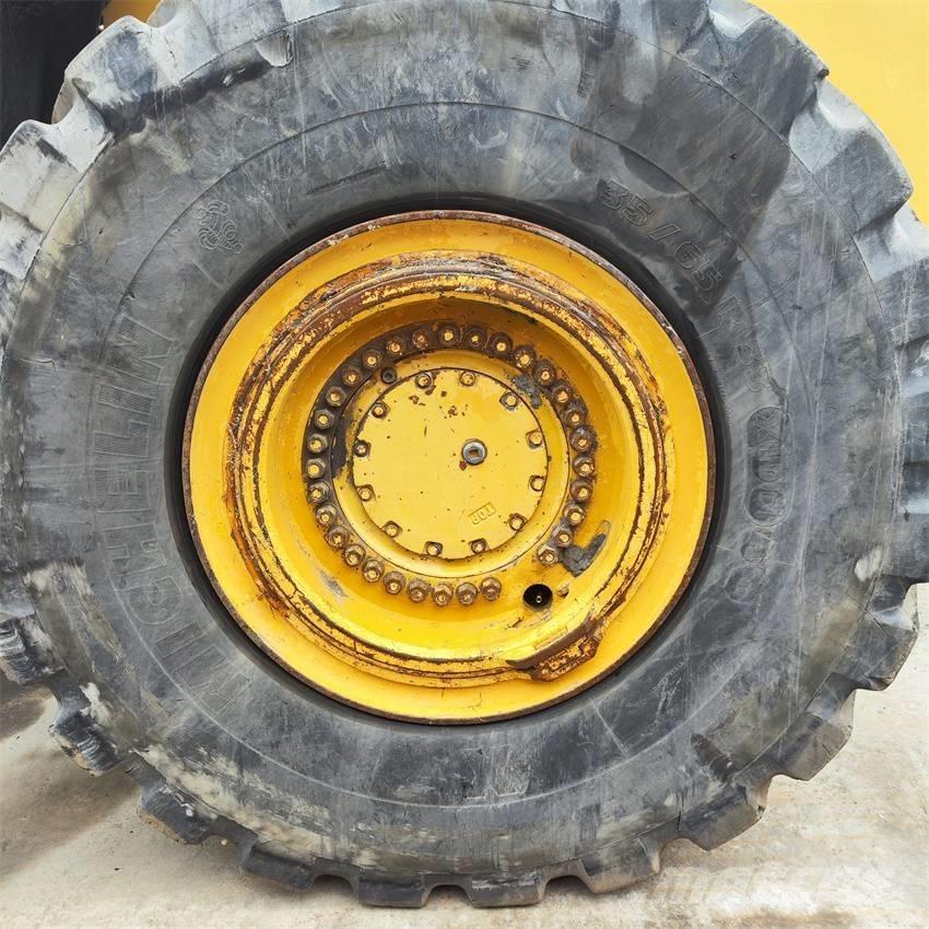 Komatsu WA 600-6 Carregadeiras de rodas