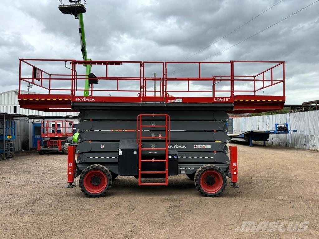 SkyJack SJ 9664 RT Elevadores de tesoura