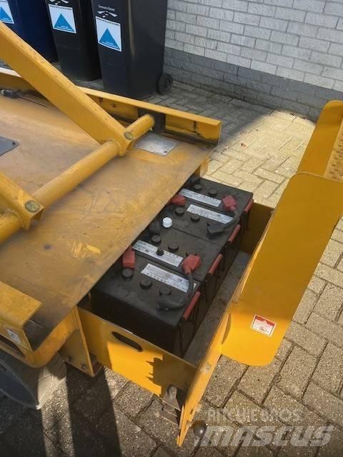 Haulotte Compact 12 Elevadores de tesoura