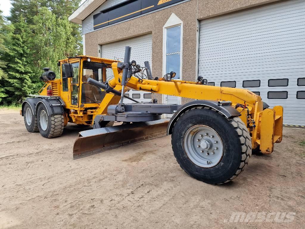 Veekmas FG 15 C Motoniveladoras