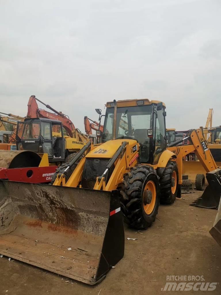 JCB 4 CX Retroescavadeiras