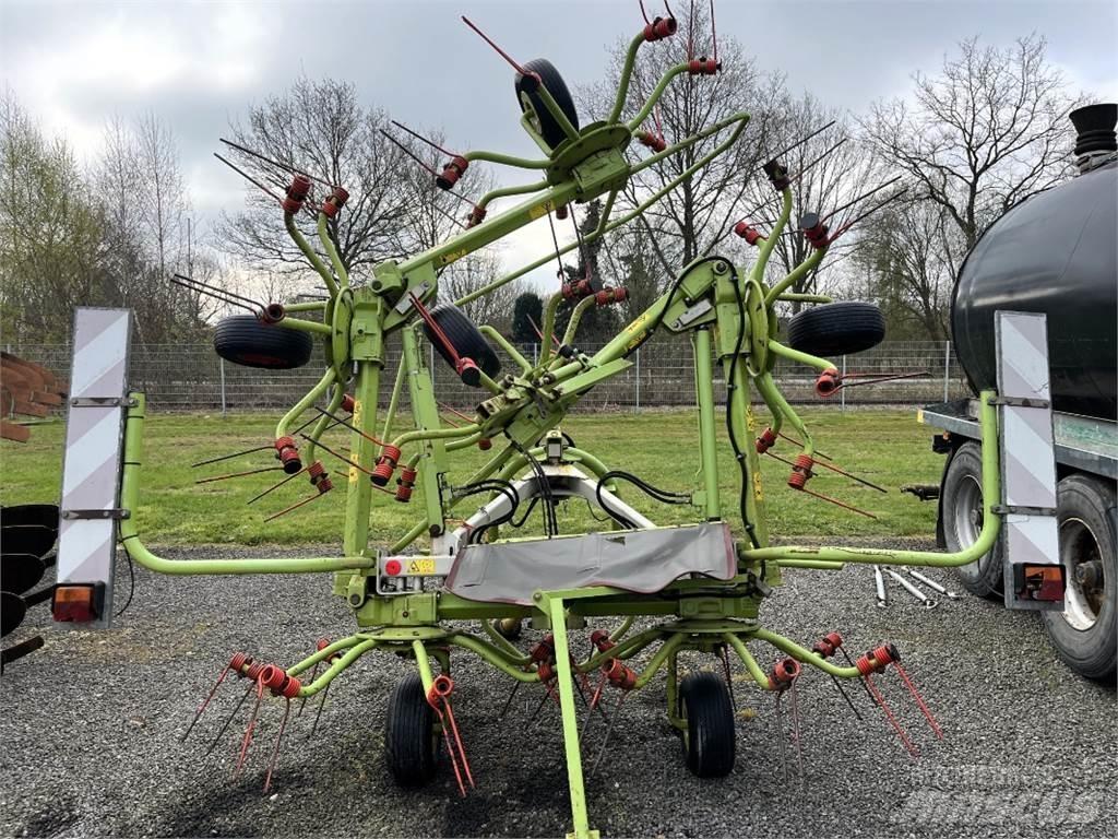CLAAS VOLTO 770 Ancinho virador