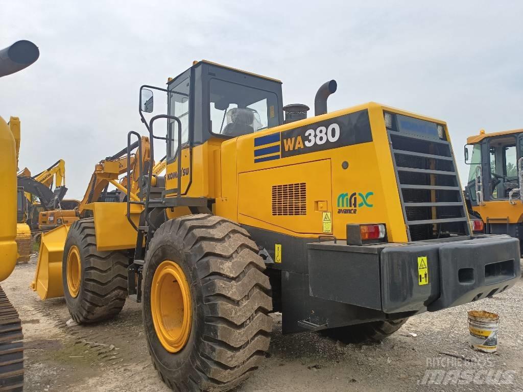 Komatsu WA 380 Carregadeiras de rodas