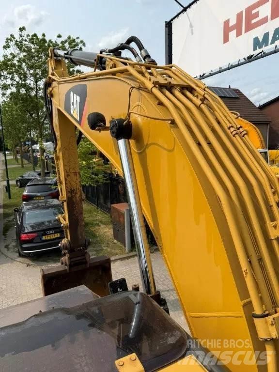 CAT 320DL Escavadeiras de esteiras