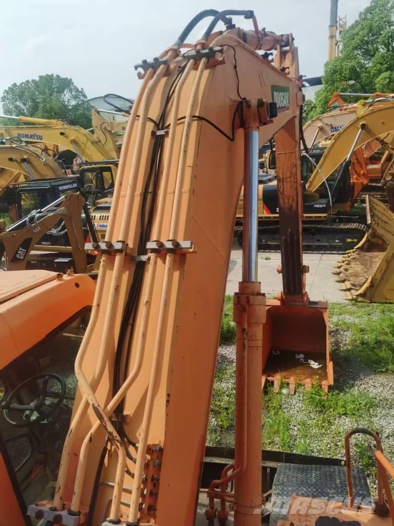 Doosan DH 210 W-7 Escavadoras de rodas