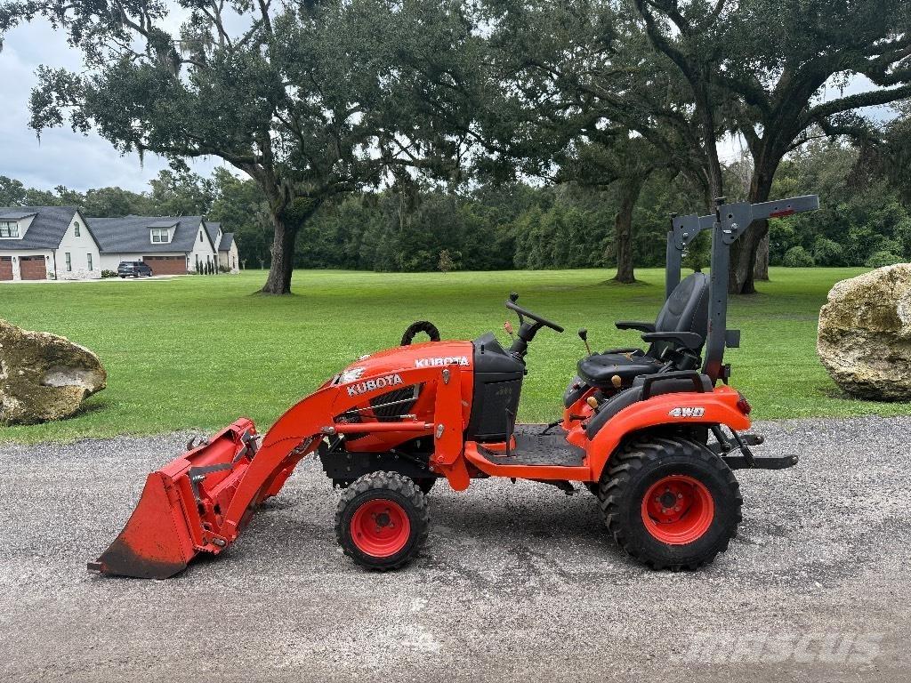 Kubota BX2380 Tratores Agrícolas usados