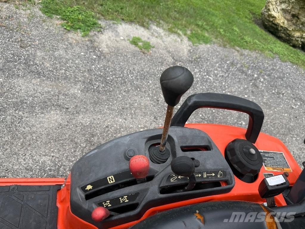Kubota BX2380 Tratores Agrícolas usados
