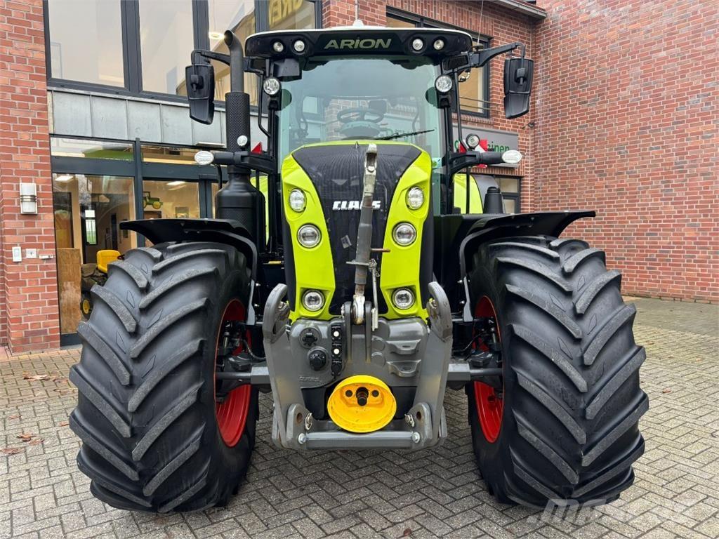 CLAAS Arion 660 Tratores Agrícolas usados