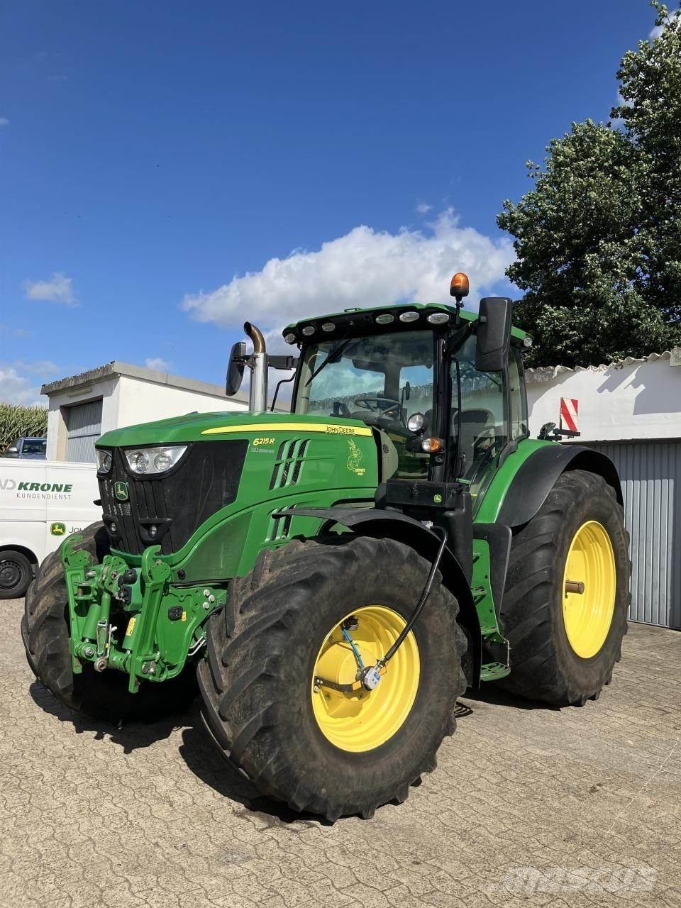 John Deere 6215R Tratores Agrícolas usados