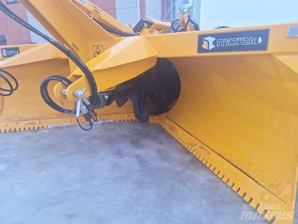 Wieska W253L Lançadores de neve