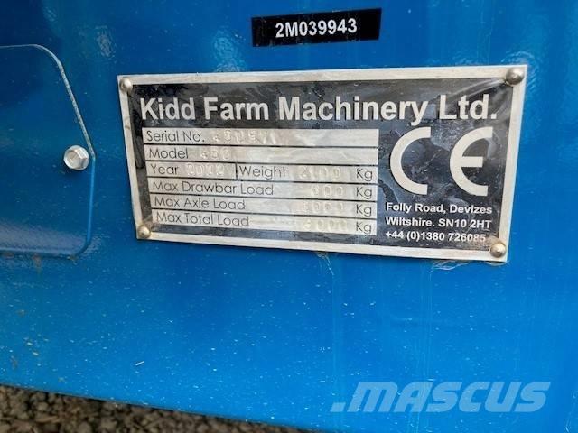  KIDD 450T Cortadores, moinhos e desenroladores de fardos