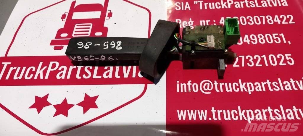 Volvo FH 12.  3944025 Cabines e interior