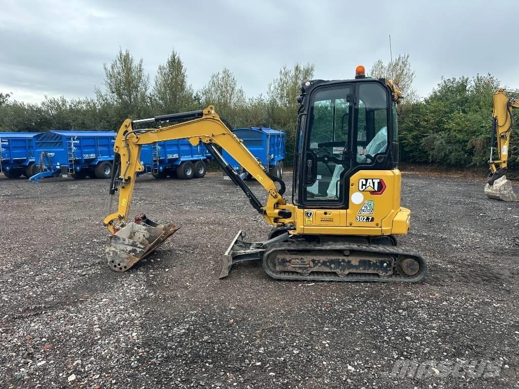 CAT 302.7 CR Miniescavadeiras