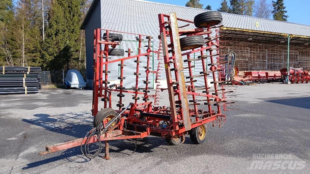 Väderstad NZ    7,4m Grades