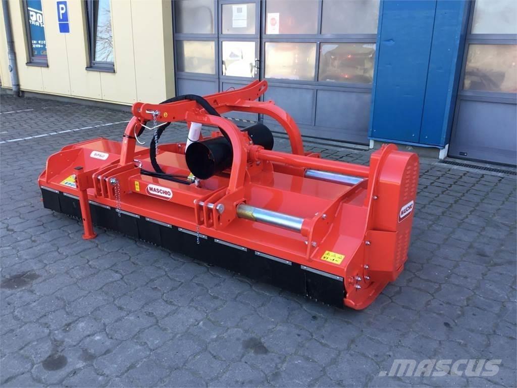 Maschio Bufalo 280 Gadanheiras e cortadores de folhas para pastos