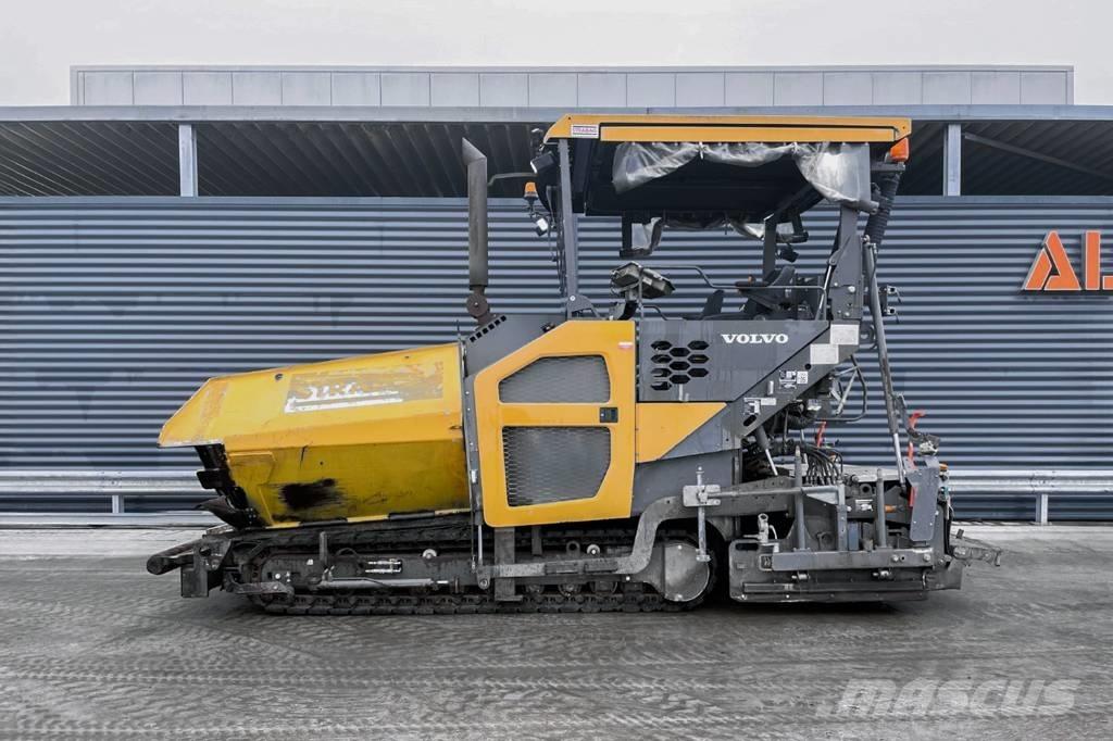 Volvo P7820C Espalhadoras de asfalto