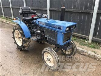 Iseki TX1510 Retroescavadeiras