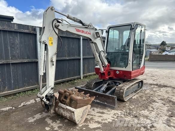 Takeuchi TB228 Construção - Outros
