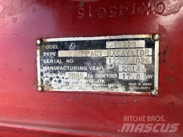 Takeuchi TB228 Construção - Outros
