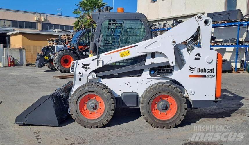 Bobcat S770HF Minicarregadeiras